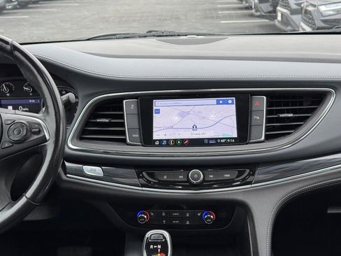 Used 2021 Buick Enclave Essence w/ Sound and Sites Package image 23