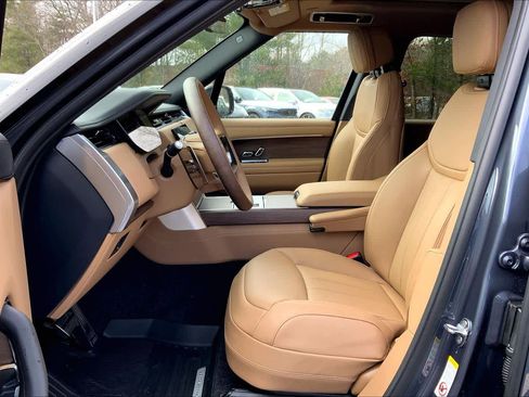 New 2026 Land Rover Range Rover SE AWD/4WD image 13