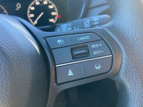 Certified 2025 Honda CR-V EX image 15