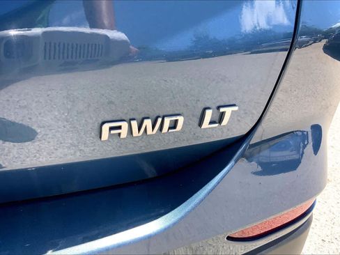 Used 2024 Chevrolet Equinox LT AWD/4WD image 10