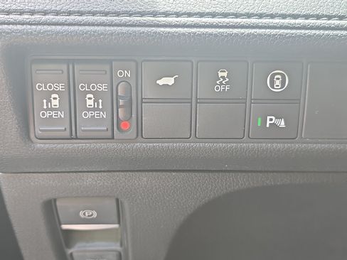 Used 2023 Honda Odyssey Touring image 26