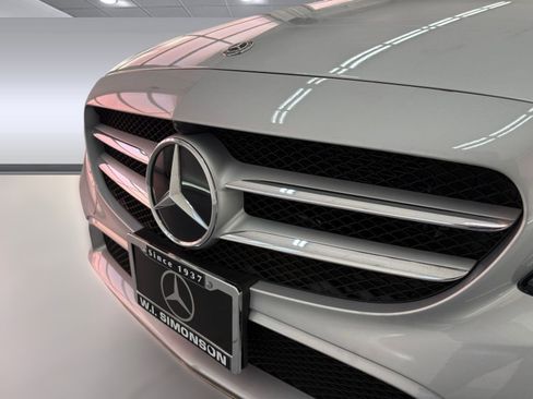 Used 2020 Mercedes-Benz C 300 Sedan image 19
