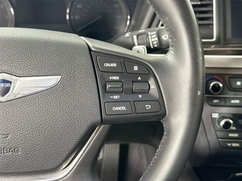 Used 2016 Hyundai Genesis 3.8 image 18