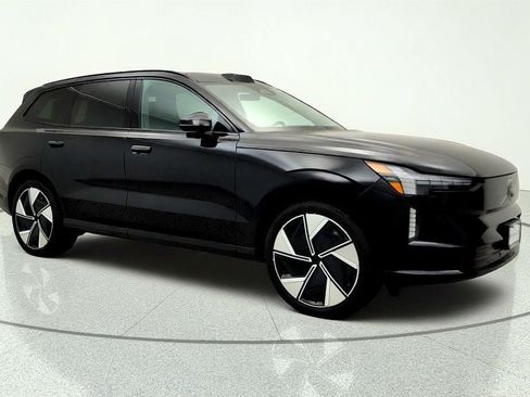 Used 2025 Volvo EX90 Plus AWD/4WD image 3