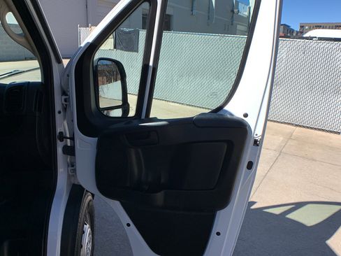Used 2023 RAM ProMaster 2500 image 20