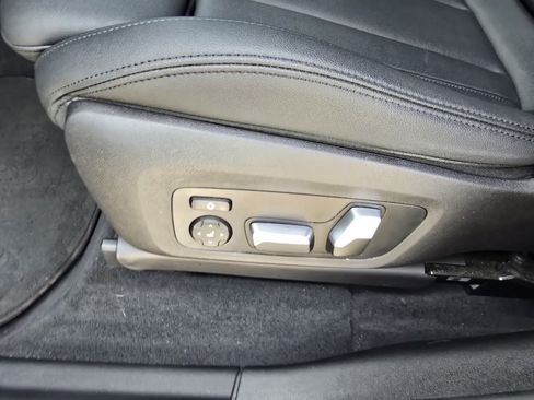 Used 2021 BMW X3 xDrive30e w/ Premium Package AWD/4WD image 16