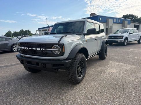 New 2026 Ford Bronco Badlands AWD/4WD image 1