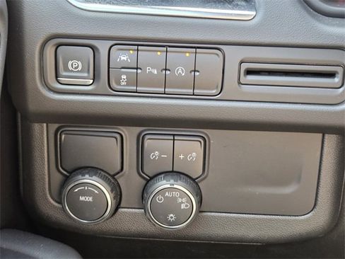 Certified 2024 Chevrolet Tahoe Premier image 37