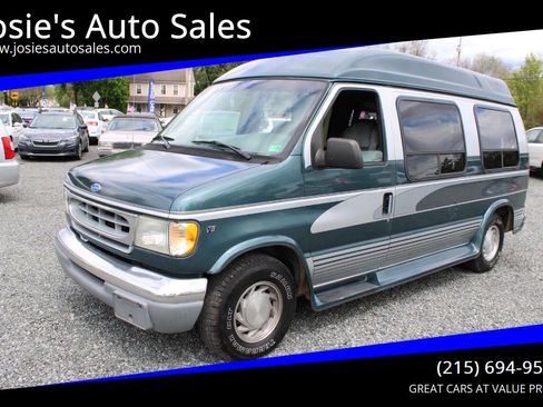 Used 1997 Ford E-150 and Econoline 150 RWD image 1
