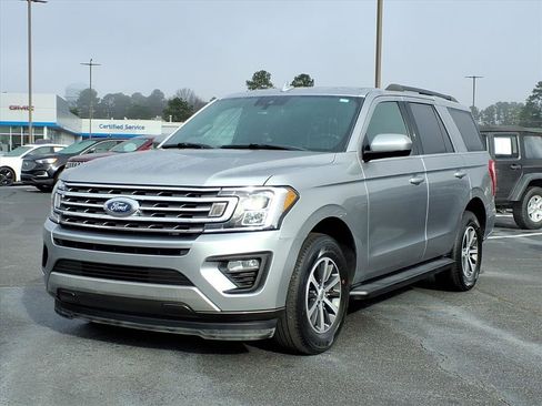 Used 2020 Ford Expedition XLT image 1