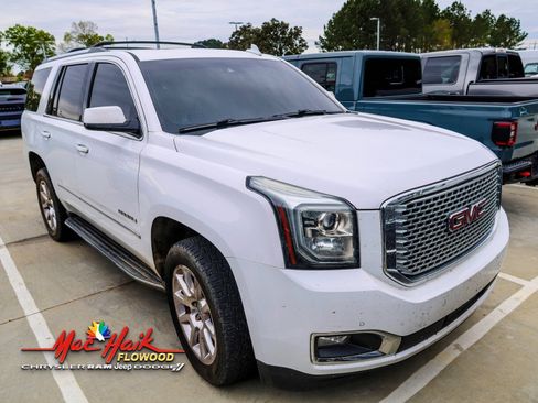 Used 2015 GMC Yukon Denali w/ Open Road Package image 2