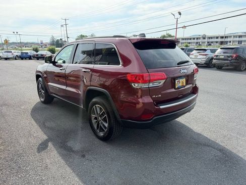 Used 2017 Jeep Grand Cherokee Limited AWD/4WD image 8