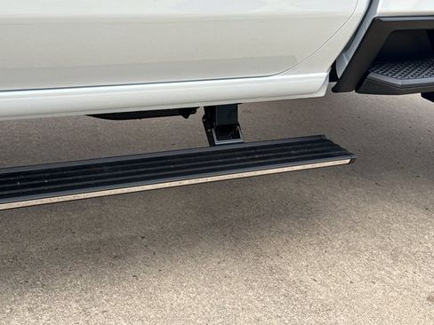 New 2026 GMC Sierra 2500 Denali w/ Denali Reserve Package image 16