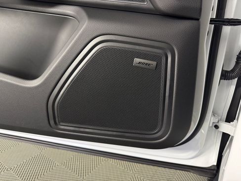 New 2026 Porsche Macan AWD/4WD image 22