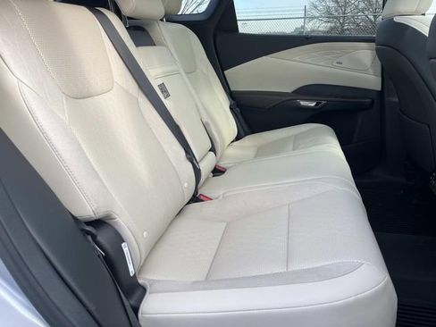 Used 2024 Lexus RX 350 350 Luxury w/ Convenience Package image 25