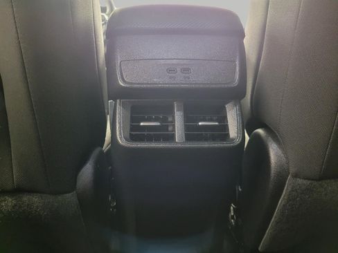 Used 2025 Chevrolet Equinox LT image 22