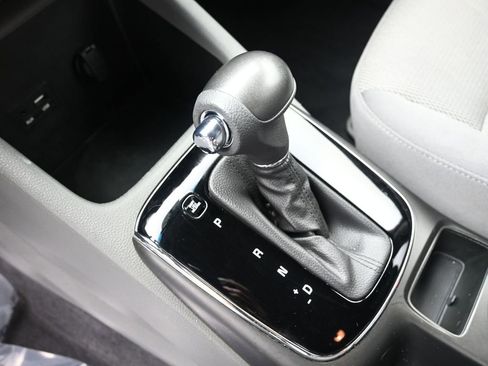 Used 2018 Kia Forte LX w/ LX Rear Camera Package image 15