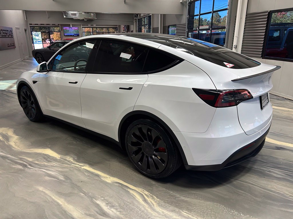 Used 2022 Tesla Model Y Performance AWD/4WD image 37