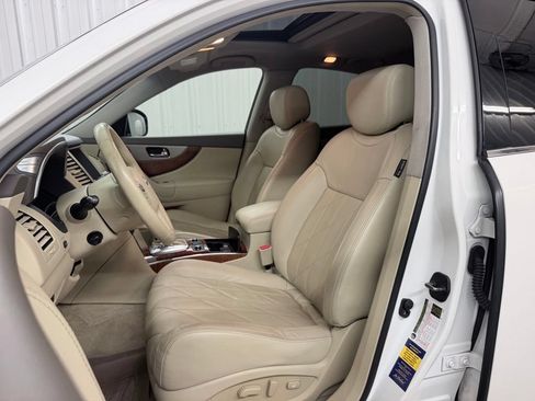 Used 2015 INFINITI QX70 2WD w/ Premium Package image 13