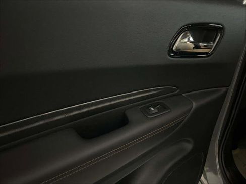 Used 2022 Dodge Durango R/T w/ Blacktop Package image 12