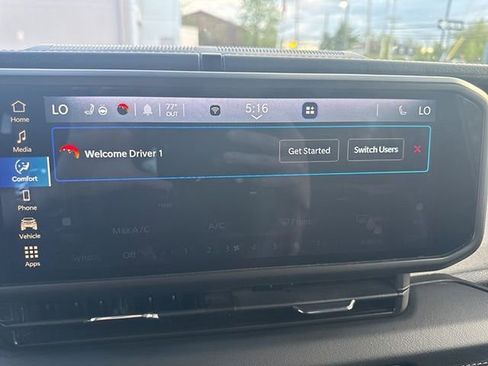 Used 2024 Jeep Wrangler Unlimited Sahara image 10