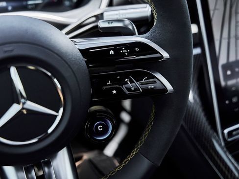 Used 2024 Mercedes-Benz AMG GT 63 image 55