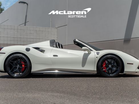 Used 2017 Ferrari 488 Spider RWD image 8