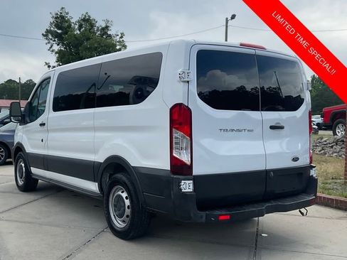 Used 2016 Ford Transit 150 XL image 5