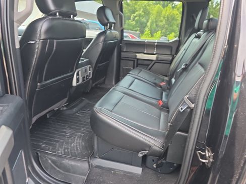 Used 2020 Ford F250 Lariat w/ Lariat Ultimate Package AWD/4WD image 4