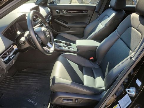Used 2025 Honda Civic Sport Touring image 19