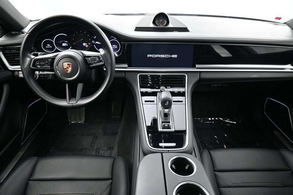 Certified 2023 Porsche Panamera RWD image 6