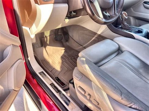 Used 2014 Cadillac SRX Premium image 3