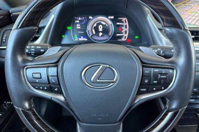 Used 2021 Lexus ES 300h w/ Accessory Package FWD image 25