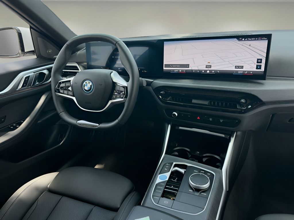 Used 2025 BMW i4 eDrive40 w/ Premium Package RWD image 11