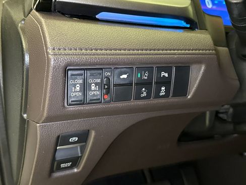 Used 2019 Honda Odyssey Elite image 24