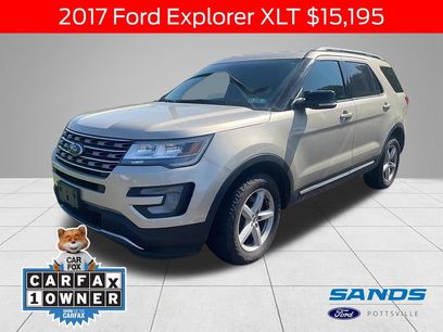Used 2017 Ford Explorer XLT