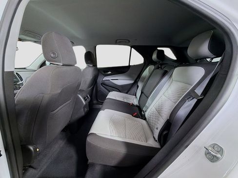 Used 2021 Chevrolet Equinox LT AWD/4WD image 23