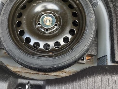 Used 2016 Chevrolet Cruze LT w/ Convenience Package image 36