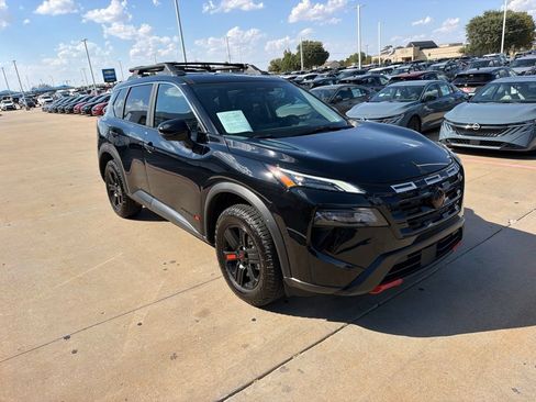 Used 2026 Nissan Rogue SV w/ Rock Creek Premium Package AWD/4WD image 7