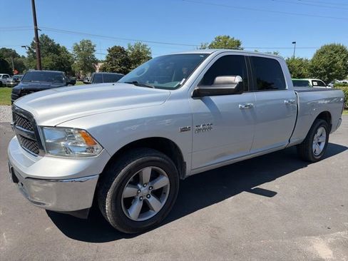 Used 2018 RAM 1500 Classic SLT RWD image 7