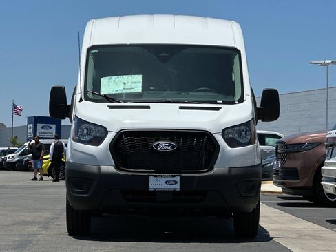 New 2026 Ford Transit 350 148 Medium Roof w/ Load Area Protection Package RWD image 8