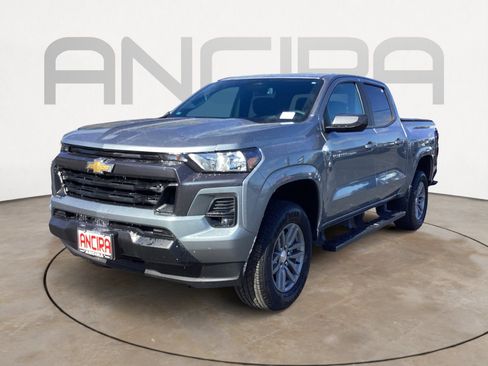 Used 2024 Chevrolet Colorado LT w/ LT Convenience Package II image 9