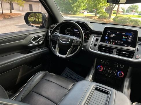 Used 2021 GMC Yukon SLT AWD/4WD image 28
