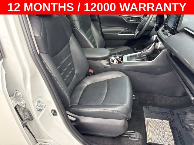 Used 2021 Toyota RAV4 XLE Premium AWD/4WD image 9