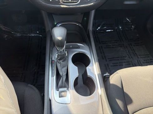 Used 2023 Chevrolet Malibu LT image 13