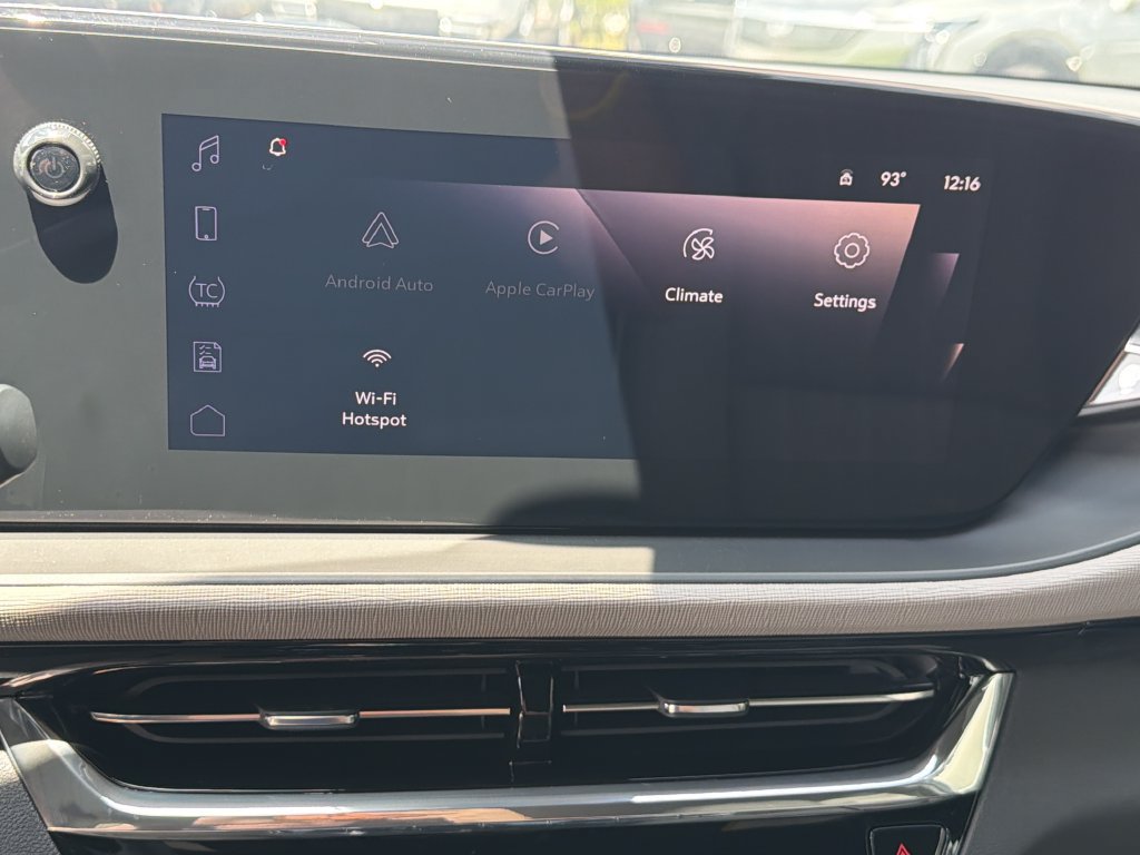 New 2026 Buick Envista Sport Touring FWD image 25