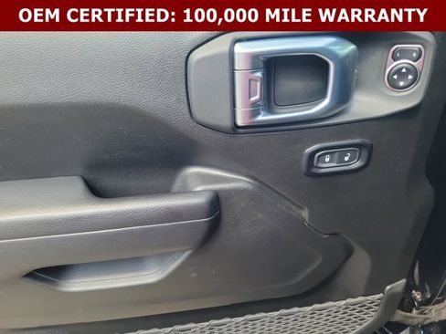Used 2024 Jeep Gladiator Sport AWD/4WD image 24
