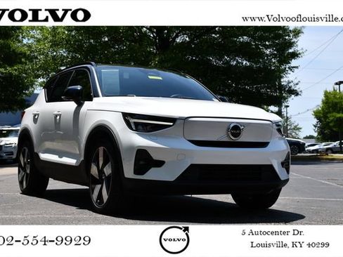 Used 2023 Volvo XC40 Recharge Plus AWD/4WD image 1