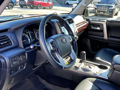 Used 2022 Toyota 4Runner Limited image 14