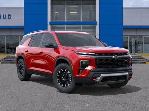 New 2026 Chevrolet Traverse Z71 w/ Driver Confidence Package image 7